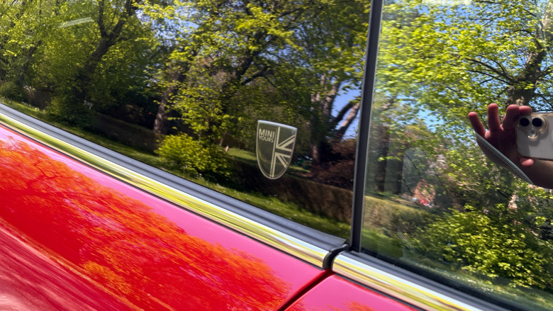MINI Hatchback 1.5 Cooper Exclusive 3dr Auto Petrol Hatchback
